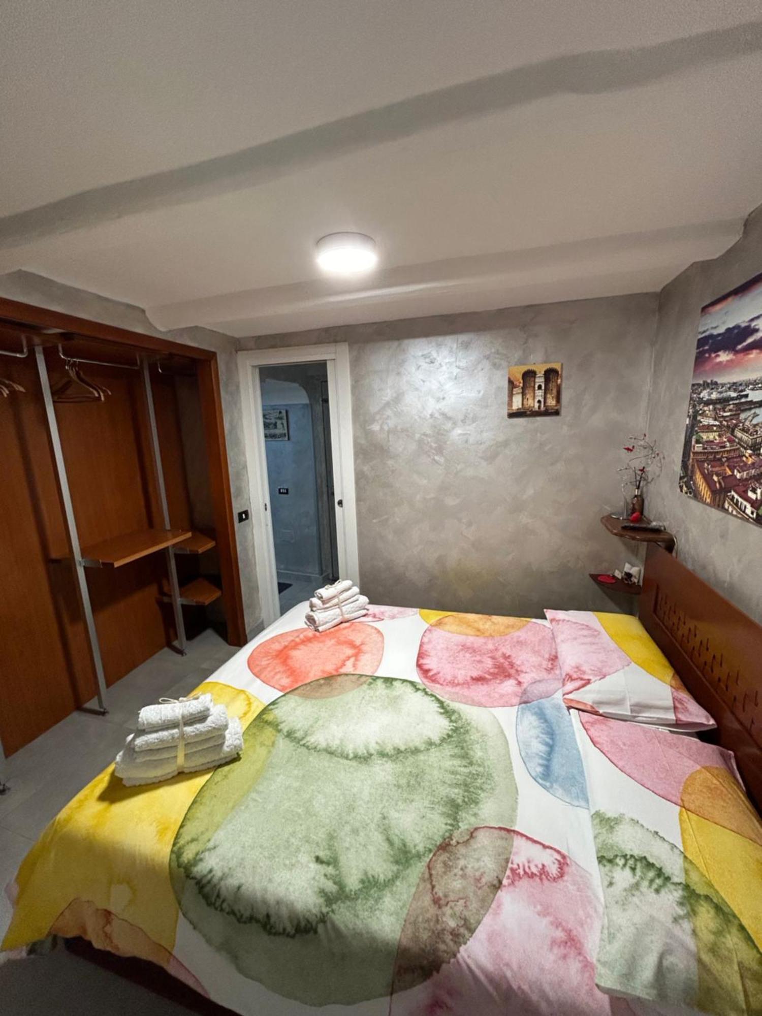 Appartement Casa Sofia à Naples Extérieur photo
