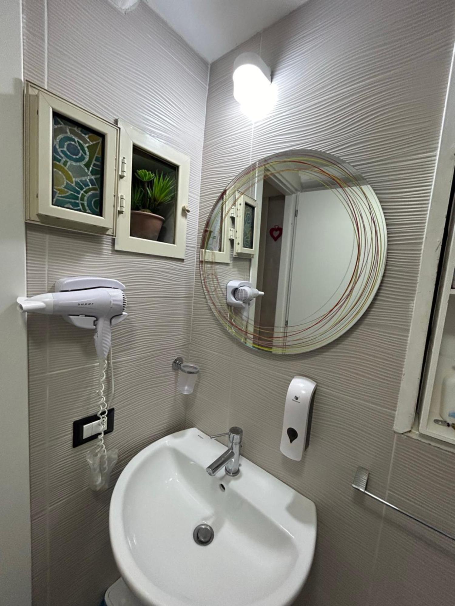 Appartement Casa Sofia à Naples Extérieur photo