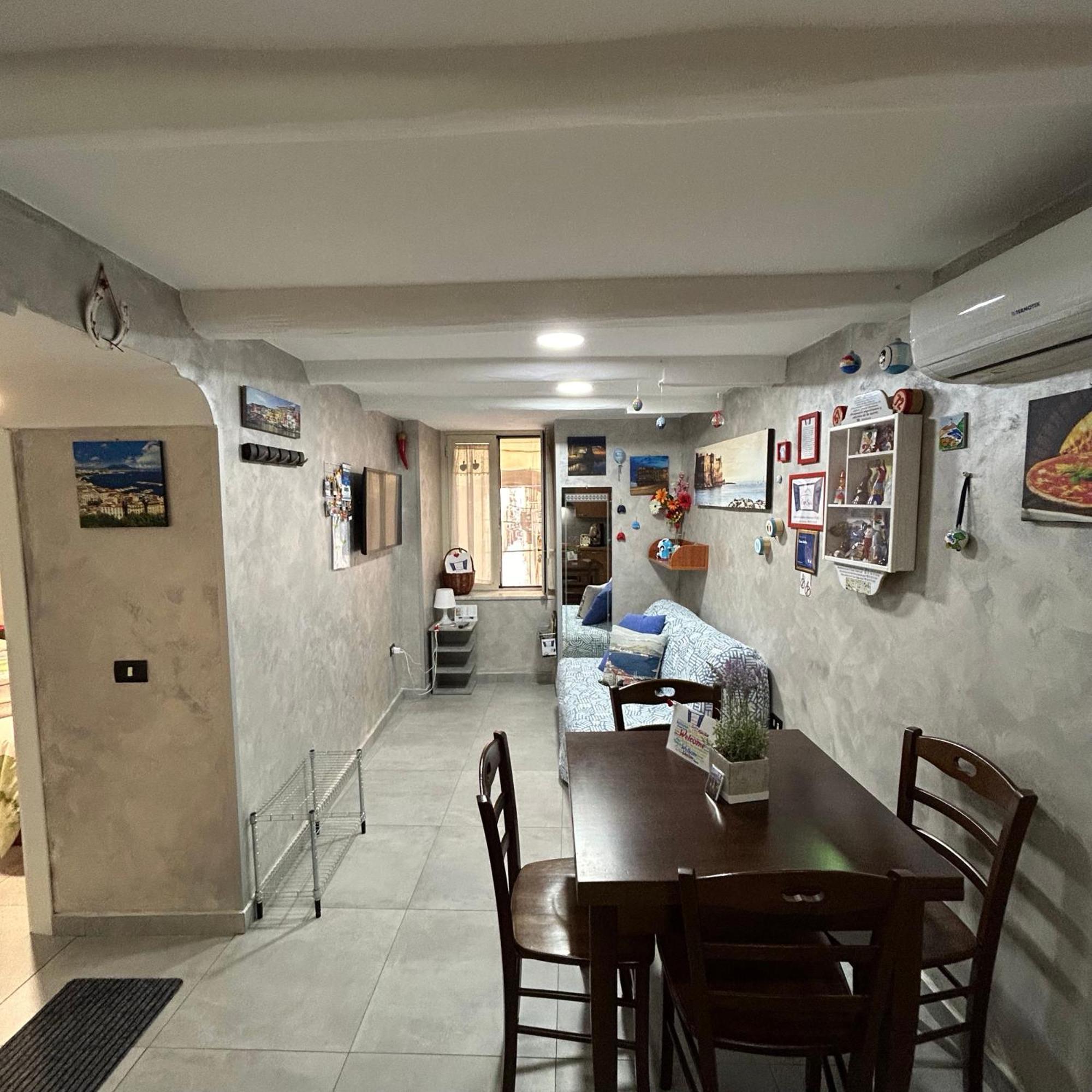 Appartement Casa Sofia à Naples Extérieur photo